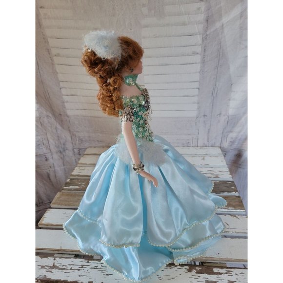 Rustie redhead porcelain doll 15-in evening dress - Picture 8 of 11